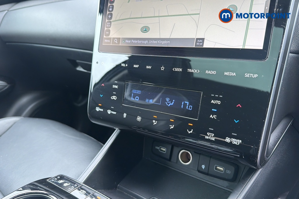 Hyundai Tucson Ultimate Automatic Petrol-Electric Hybrid SUV - Stock Number (1649477) - 12th supplementary image