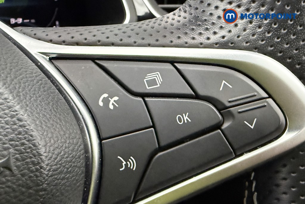Renault Captur Engineered Automatic Petrol Plug-In Hybrid SUV - Stock Number (1649583) - 19th supplementary image