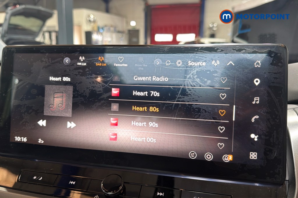 Nissan Qashqai N-Connecta Automatic Petrol-Electric Hybrid SUV - Stock Number (1650055) - 9th supplementary image
