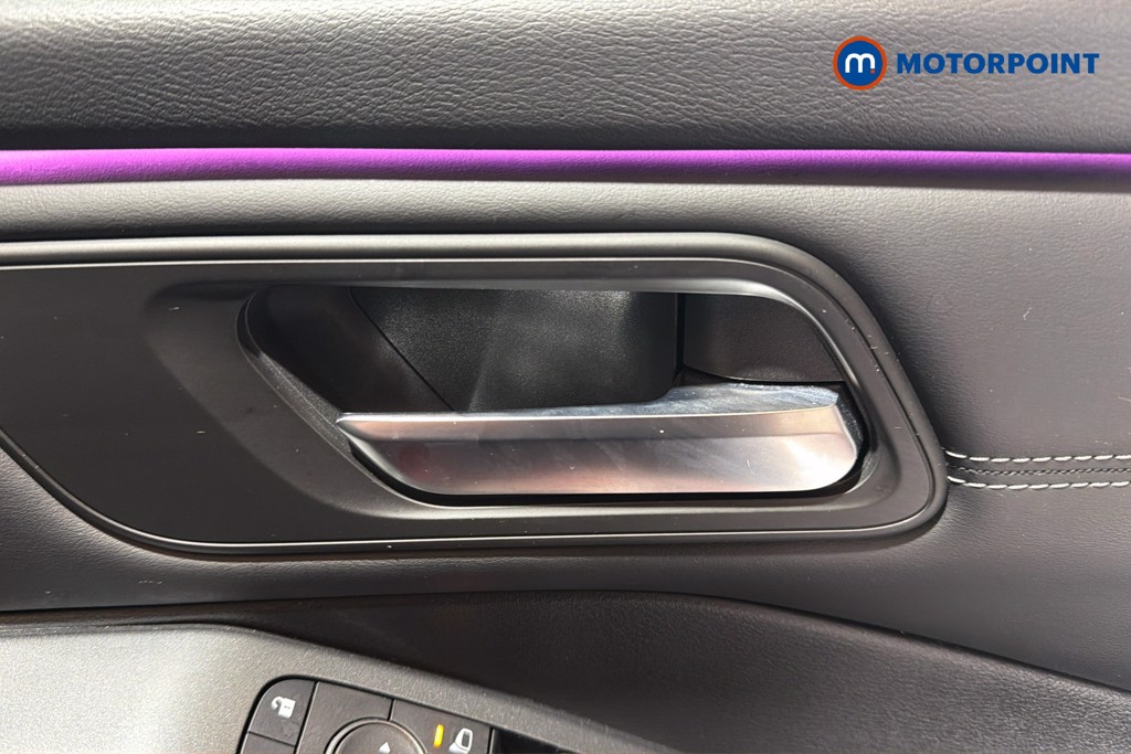 Nissan Qashqai N-Connecta Automatic Petrol-Electric Hybrid SUV - Stock Number (1650055) - 42nd supplementary image