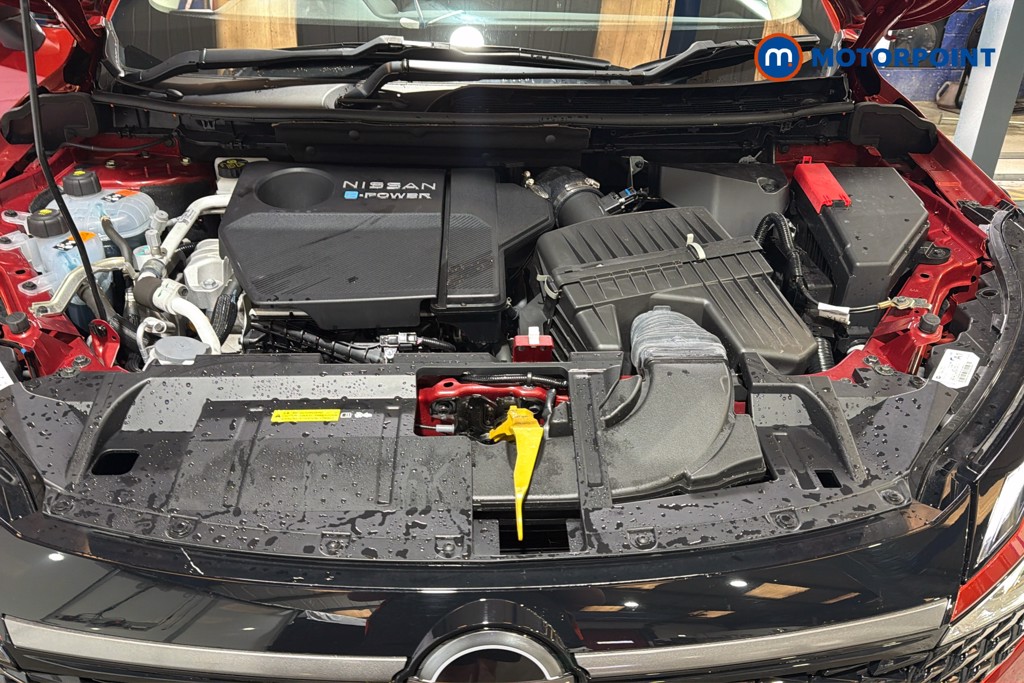 Nissan Qashqai N-Connecta Automatic Petrol-Electric Hybrid SUV - Stock Number (1650055) - 51st supplementary image