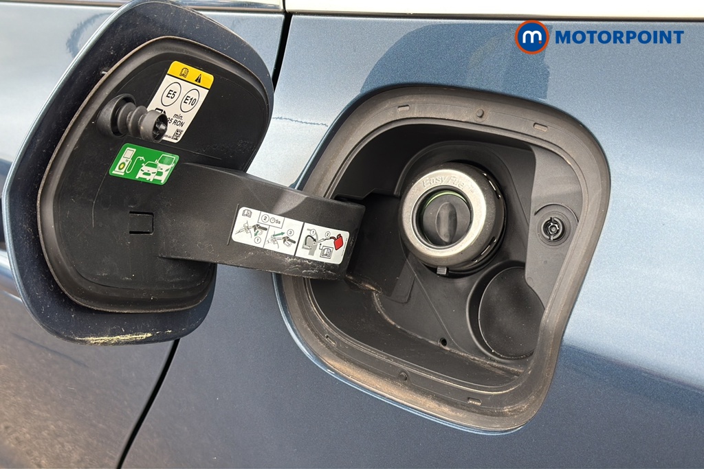 Ford Focus Titanium Automatic Petrol Estate - Stock Number (1650329) - 41st supplementary image