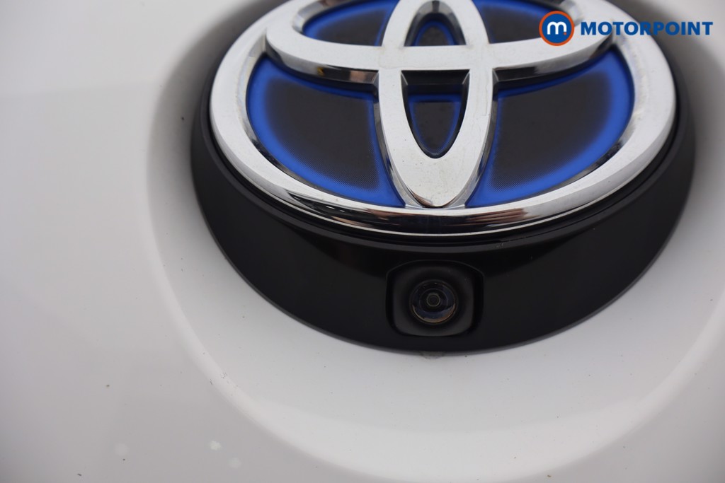 Toyota Corolla Icon Automatic Petrol-Electric Hybrid Hatchback - Stock Number (1650398) - 5th supplementary image