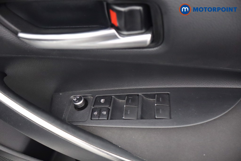 Toyota Corolla Icon Automatic Petrol-Electric Hybrid Hatchback - Stock Number (1650398) - 11th supplementary image
