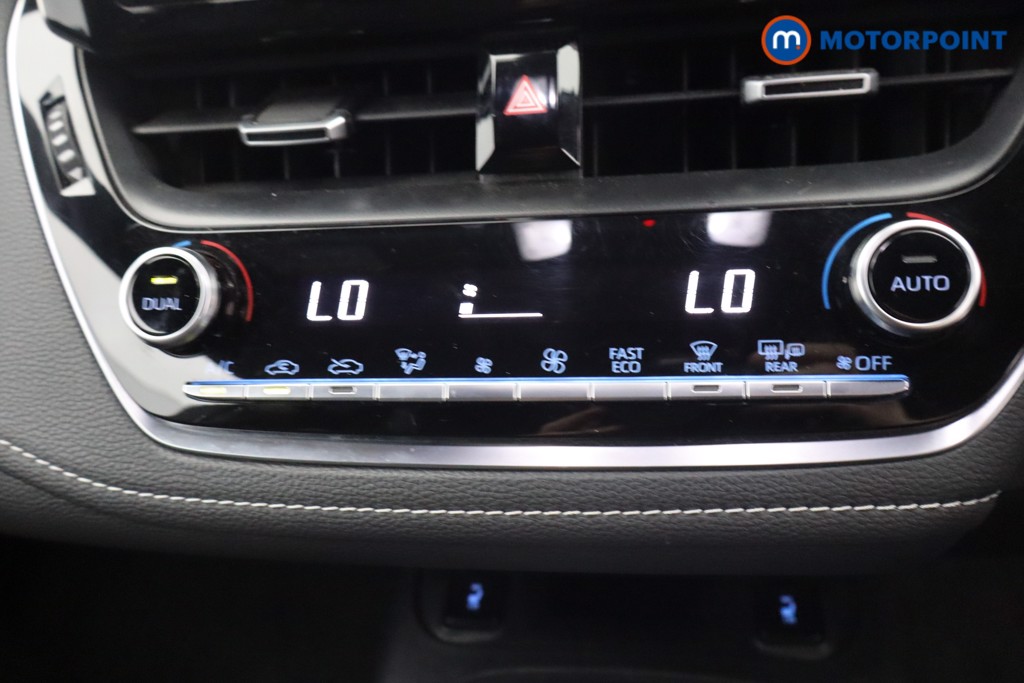 Toyota Corolla Icon Automatic Petrol-Electric Hybrid Hatchback - Stock Number (1650398) - 17th supplementary image