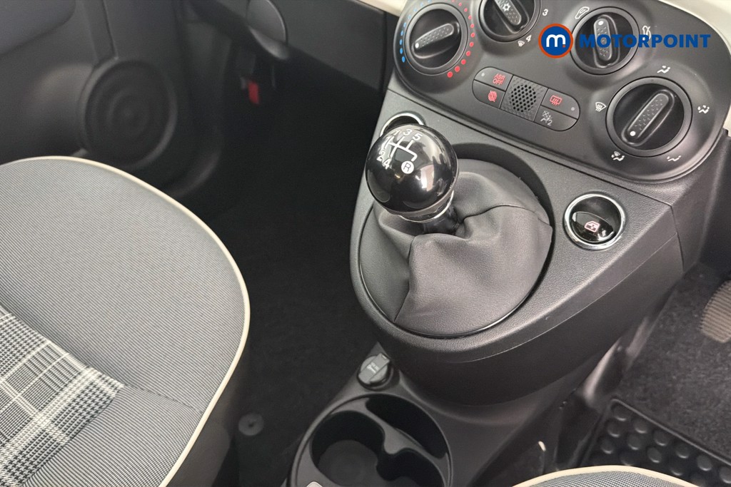 Fiat 500 Lounge Manual Petrol Hatchback - Stock Number (1650514) - 15th supplementary image