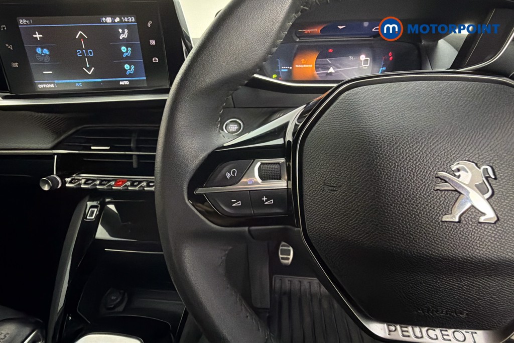Peugeot 2008 Allure Premium-Plus Manual Petrol SUV - Stock Number (1650562) - 3rd supplementary image