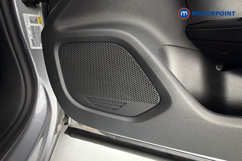 Peugeot 2008 Allure Premium-Plus Manual Petrol SUV - Stock Number (1650562) - 21st supplementary image