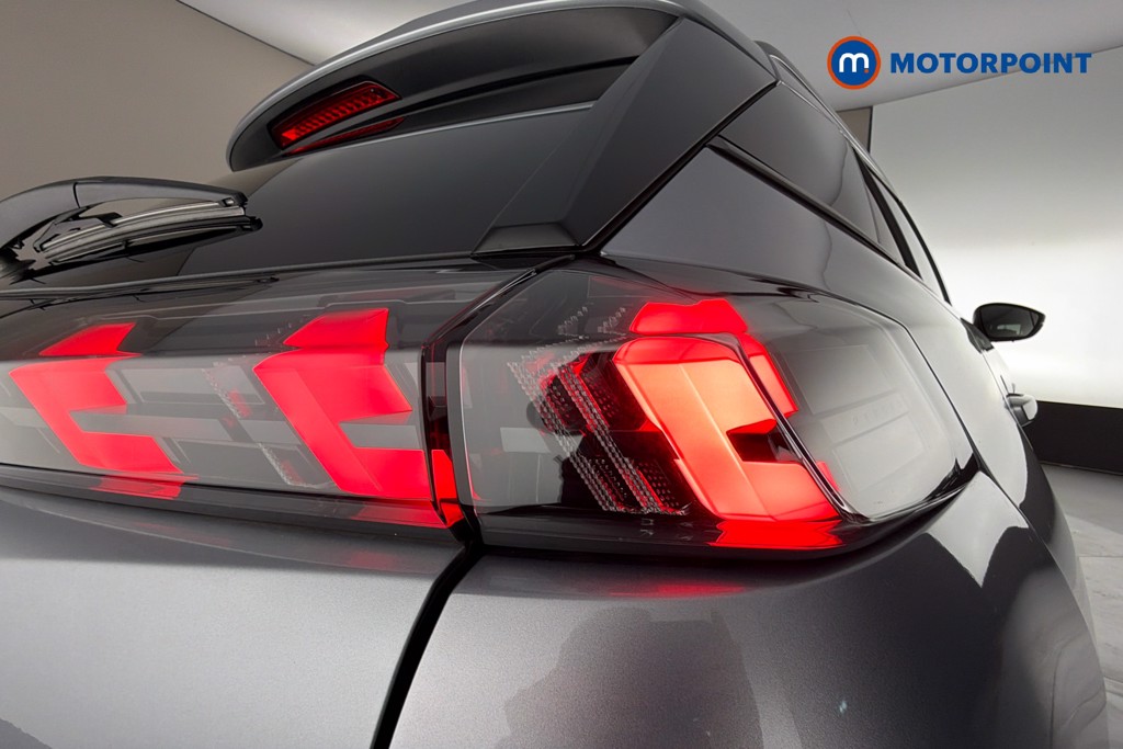 Peugeot 2008 Allure Premium-Plus Manual Petrol SUV - Stock Number (1650562) - 38th supplementary image