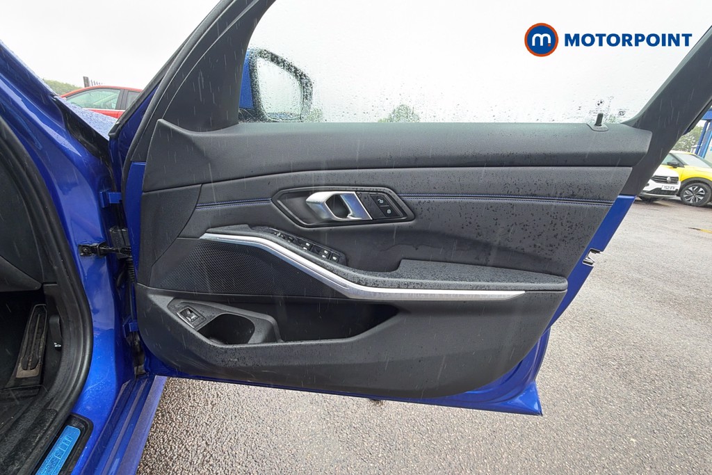 BMW 3 Series M Sport Automatic Petrol Estate - Stock Number (1650568) - 19th supplementary image