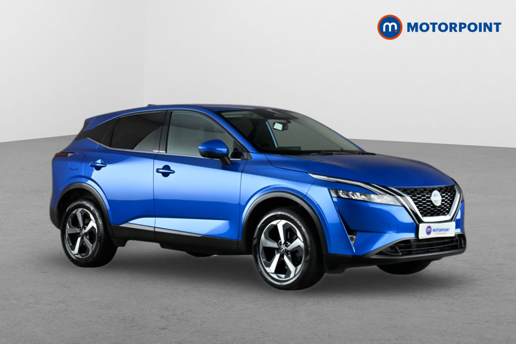 Nissan Qashqai N-Connecta Manual Petrol SUV - Stock Number (1650677) - Drivers side front corner