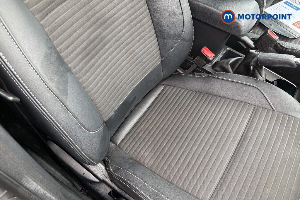 Ford Ecosport Titanium Manual Petrol SUV - Stock Number (1651169) - 22nd supplementary image