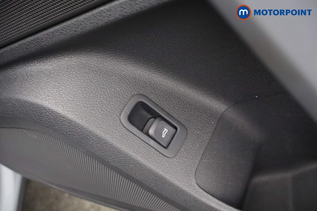 Audi Q2 S Line Manual Petrol SUV - Stock Number (1651214) - 12th supplementary image