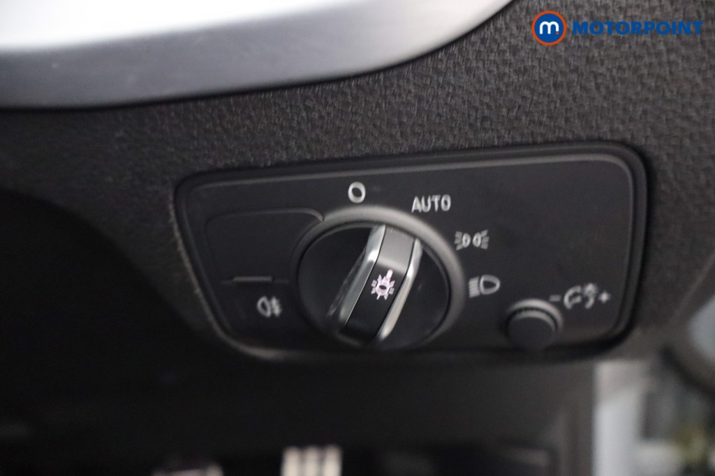 Audi Q2 S Line Manual Petrol SUV - Stock Number (1651214) - 14th supplementary image