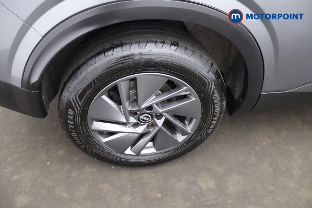 Nissan Qashqai Acenta Premium Manual Petrol SUV - Stock Number (1651254) - 3rd supplementary image