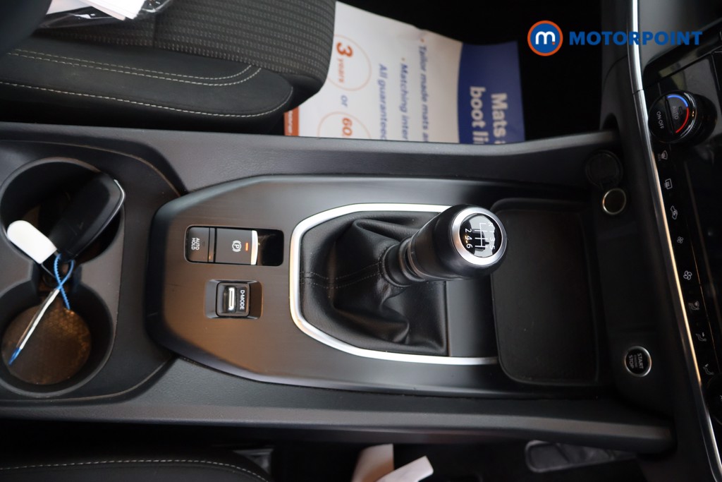 Nissan Qashqai Acenta Premium Manual Petrol SUV - Stock Number (1651254) - 13th supplementary image