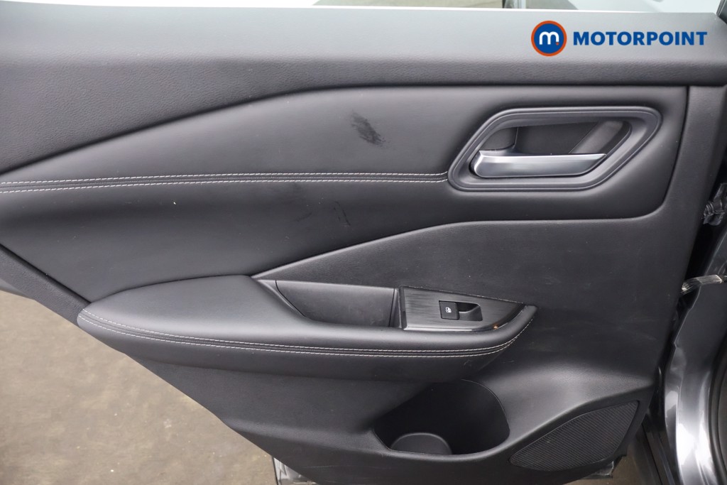 Nissan Qashqai Acenta Premium Manual Petrol SUV - Stock Number (1651254) - 20th supplementary image