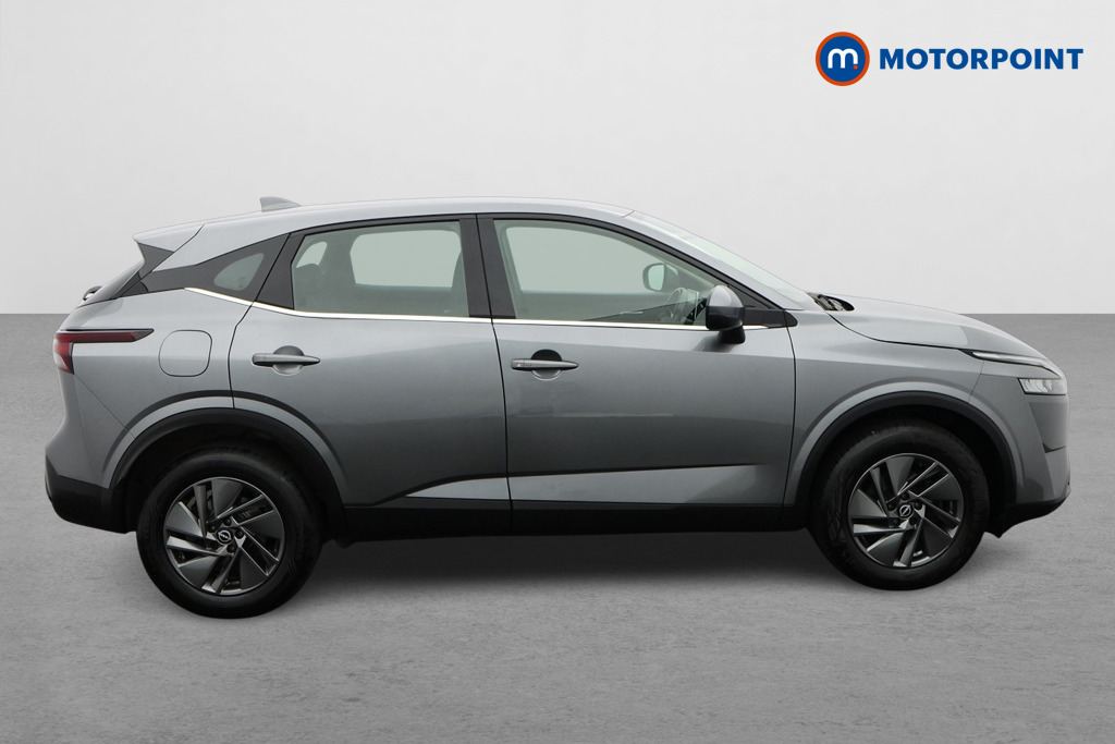 Nissan Qashqai Acenta Premium Manual Petrol SUV - Stock Number (1651254) - Drivers side