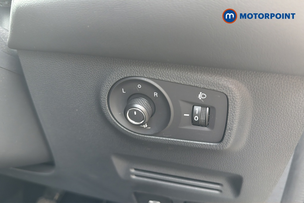 Mg Motor Uk ZS Exclusive Manual Petrol SUV - Stock Number (1651330) - 11th supplementary image