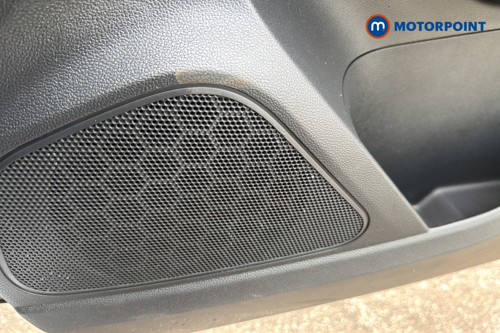 Mg Motor Uk ZS Exclusive Manual Petrol SUV - Stock Number (1651330) - 21st supplementary image