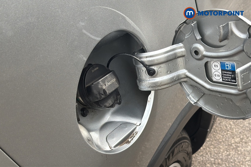 Mg Motor Uk ZS Exclusive Manual Petrol SUV - Stock Number (1651330) - 41st supplementary image
