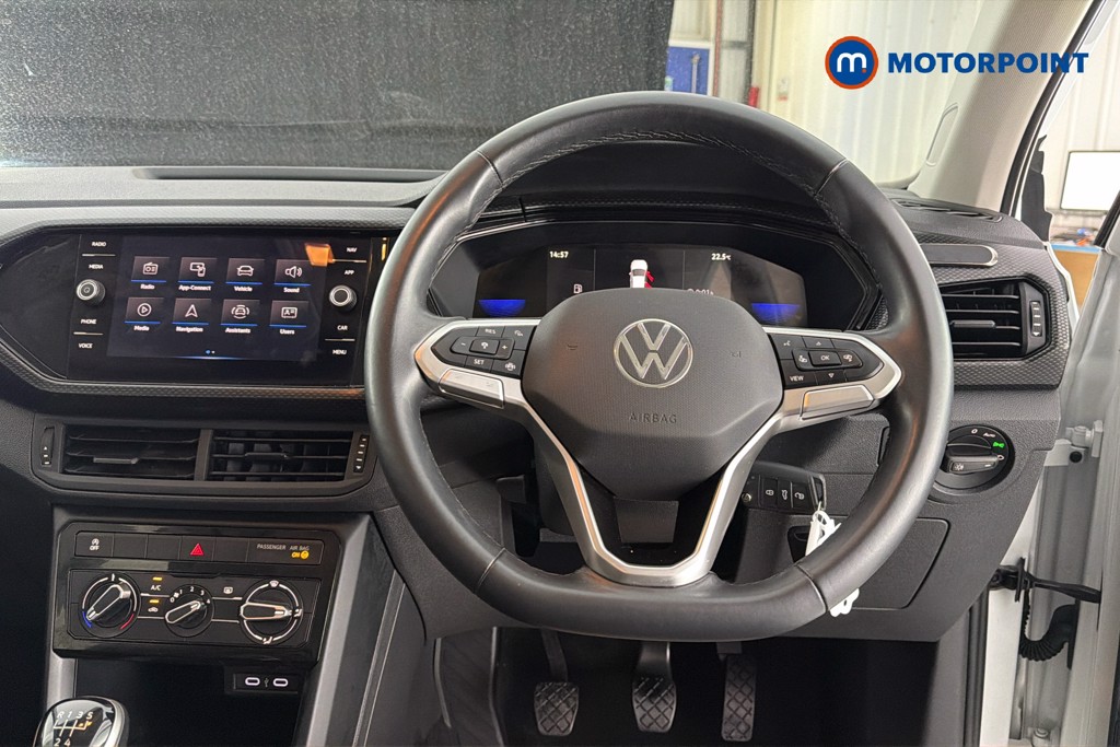 Volkswagen T-Cross SE Manual Petrol SUV - Stock Number (1651372) - 2nd supplementary image