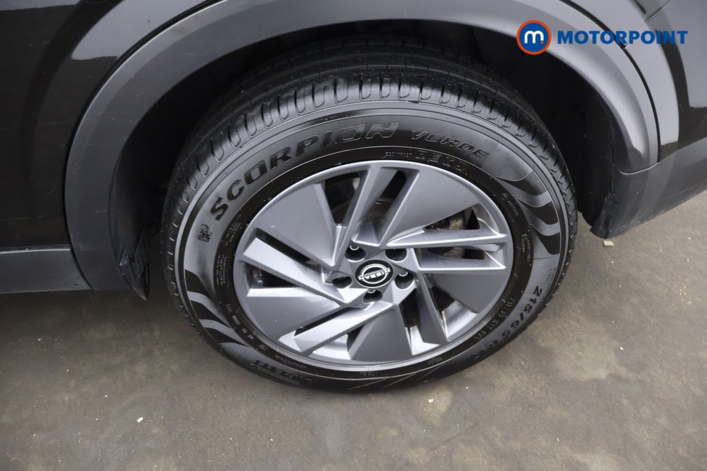 Nissan Qashqai Acenta Premium Manual Petrol SUV - Stock Number (1651461) - 2nd supplementary image