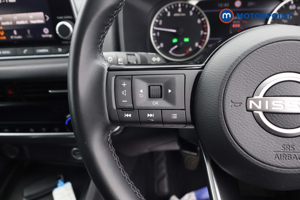 Nissan Qashqai Acenta Premium Manual Petrol SUV - Stock Number (1651461) - 6th supplementary image