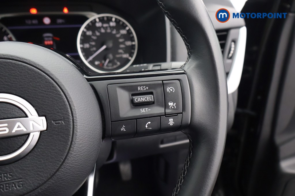 Nissan Qashqai Acenta Premium Manual Petrol SUV - Stock Number (1651461) - 7th supplementary image