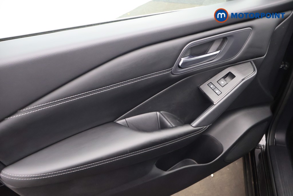 Nissan Qashqai Acenta Premium Manual Petrol SUV - Stock Number (1651461) - 22nd supplementary image