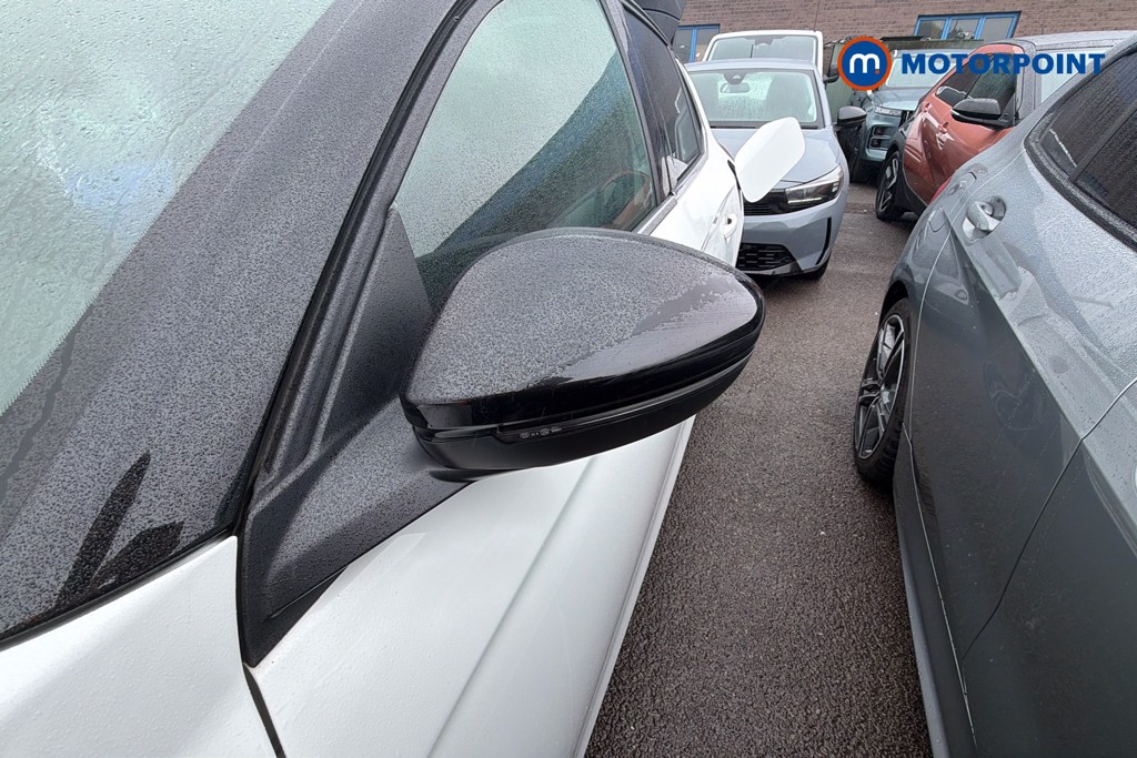 Vauxhall Corsa Elite Edition Manual Petrol Hatchback - Stock Number (1651565) - 43rd supplementary image