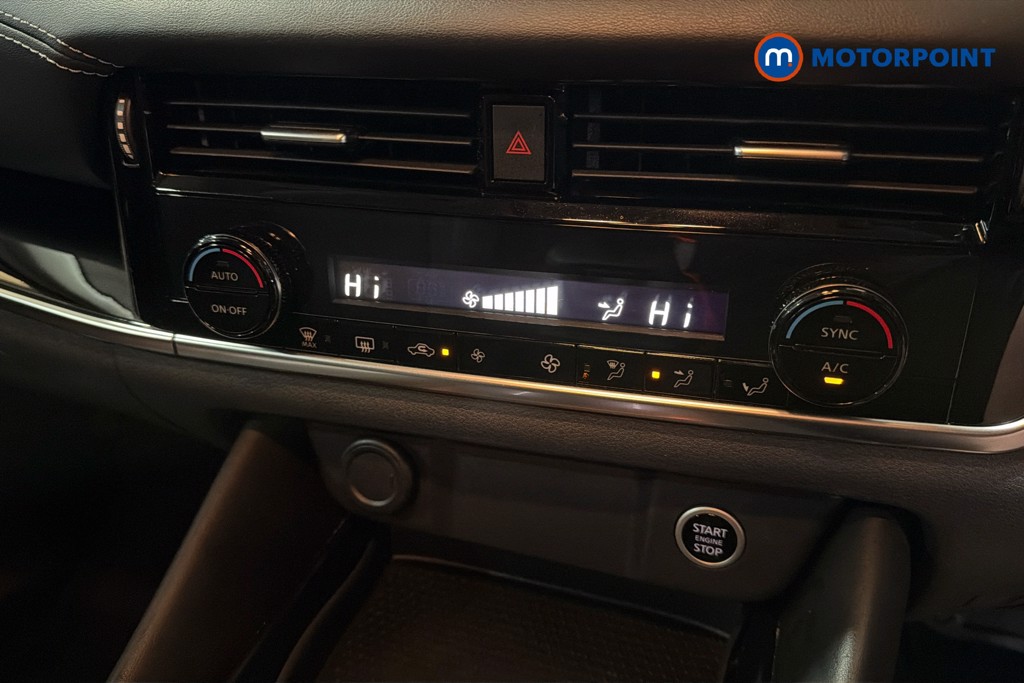Nissan Qashqai N-Connecta Automatic Petrol SUV - Stock Number (1651695) - 12th supplementary image