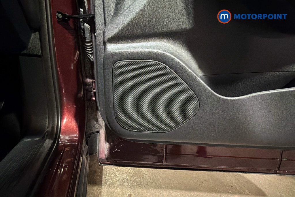 Nissan Qashqai N-Connecta Automatic Petrol SUV - Stock Number (1651695) - 21st supplementary image