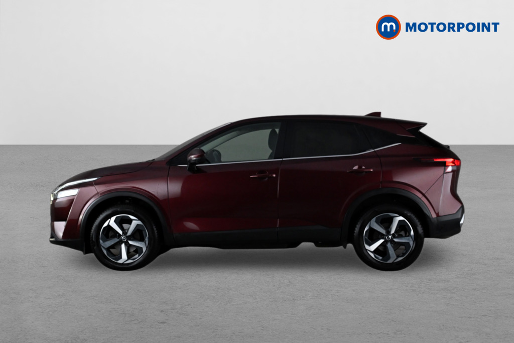 Nissan Qashqai N-Connecta Automatic Petrol SUV - Stock Number (1651695) - Passenger side