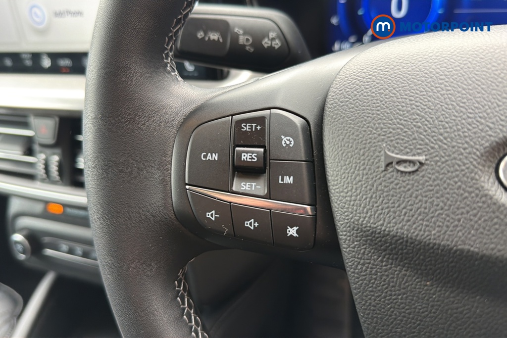 Ford Focus Titanium Vignale Manual Petrol Estate - Stock Number (1652017) - 4th supplementary image