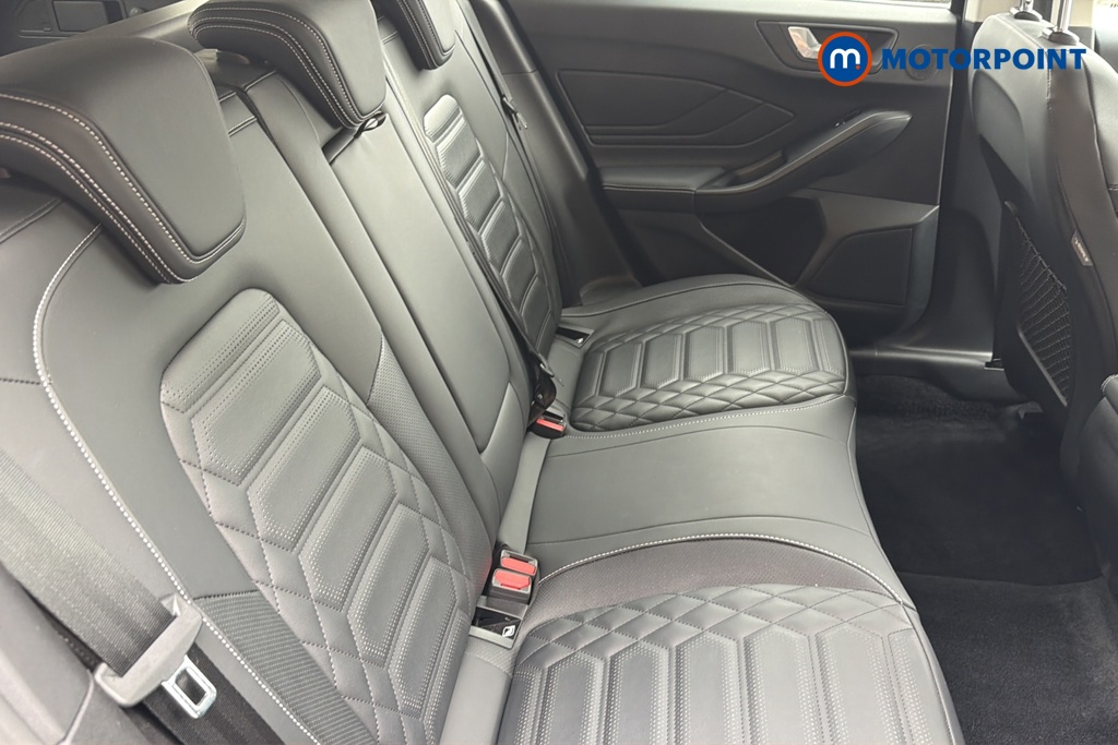 Ford Focus Titanium Vignale Manual Petrol Estate - Stock Number (1652017) - 25th supplementary image