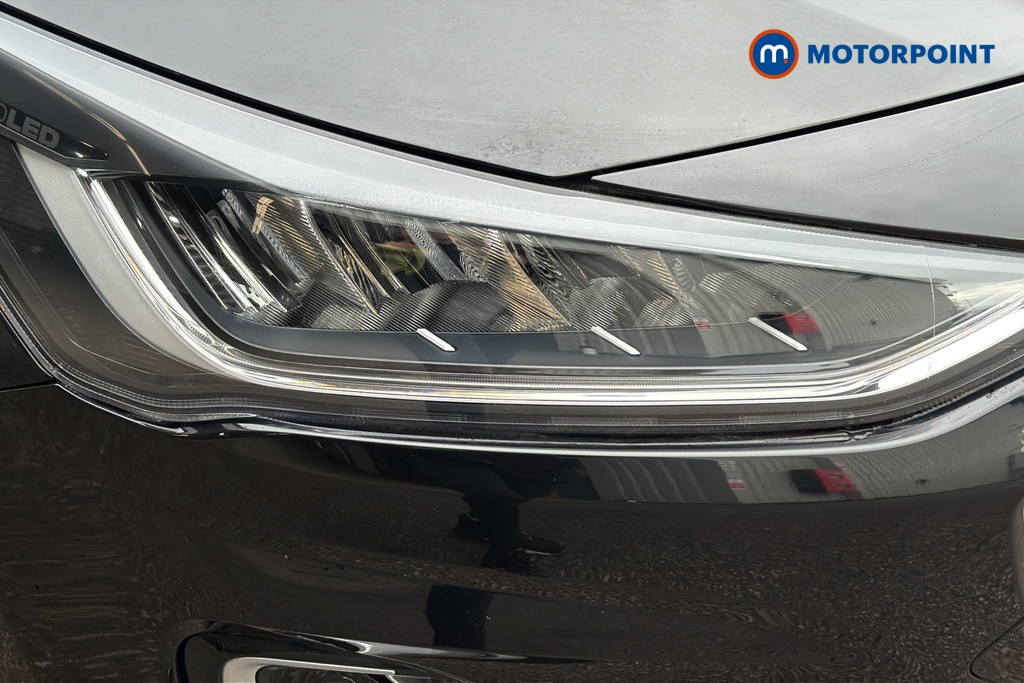 Ford Focus Titanium Vignale Manual Petrol Estate - Stock Number (1652017) - 38th supplementary image