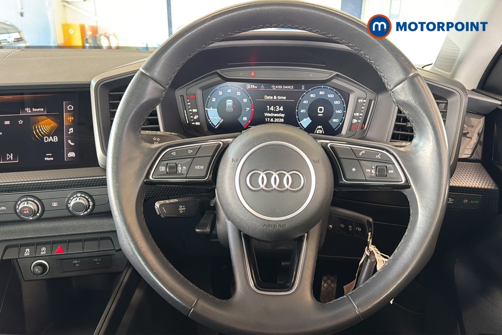 Audi A1 Technik Manual Petrol Hatchback - Stock Number (1652145) - 2nd supplementary image