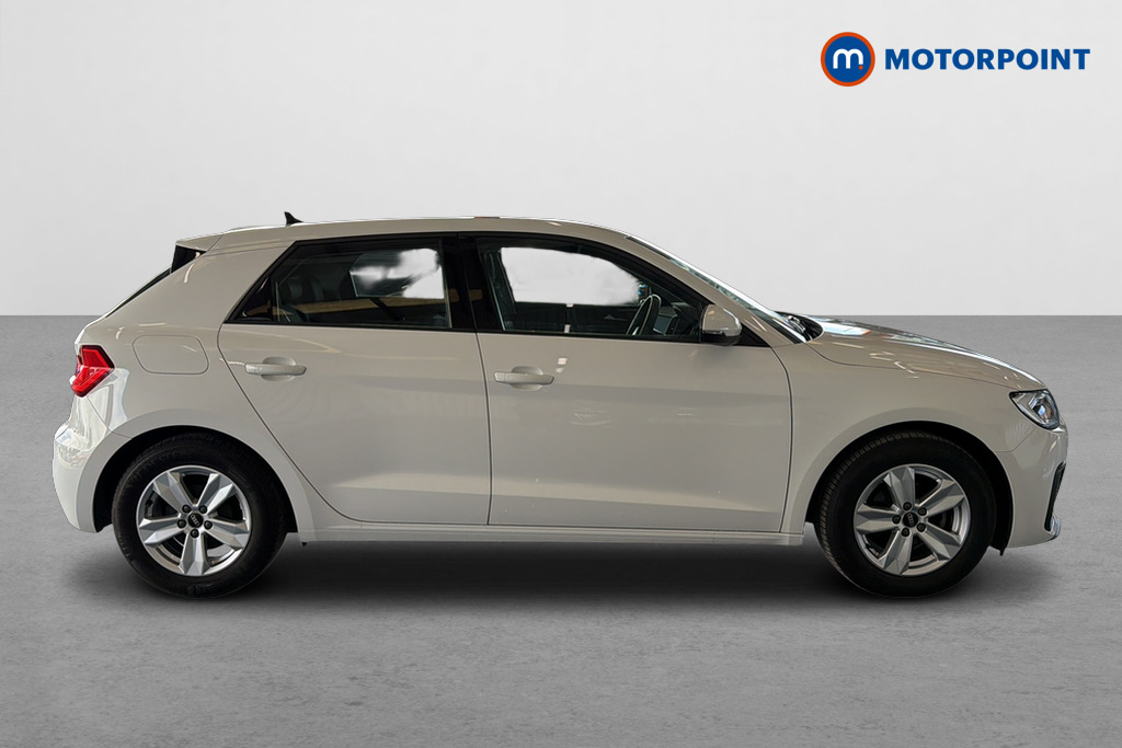 Audi A1 Technik Manual Petrol Hatchback - Stock Number (1652145) - Passenger side