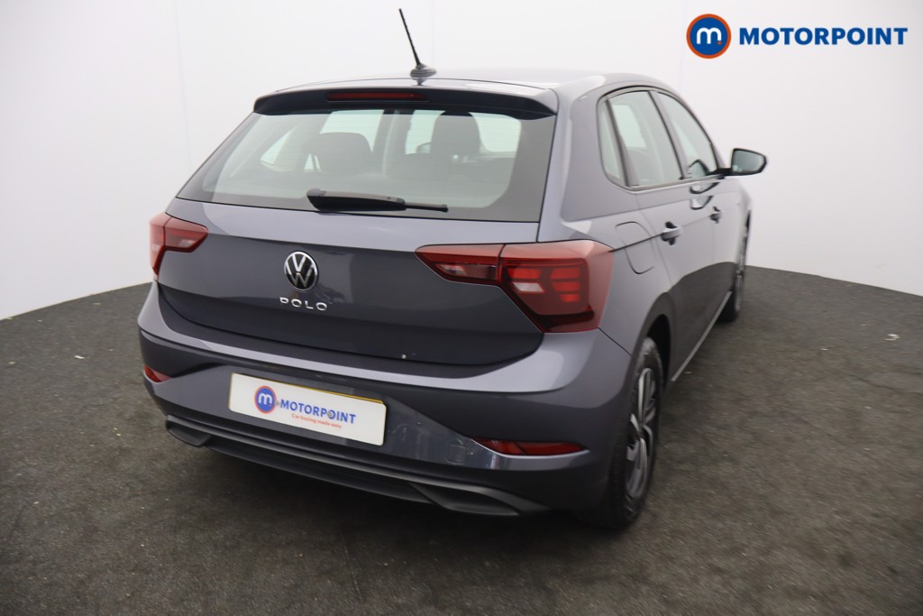 Volkswagen Polo Life Manual Petrol Hatchback - Stock Number (1652401) - 2nd supplementary image