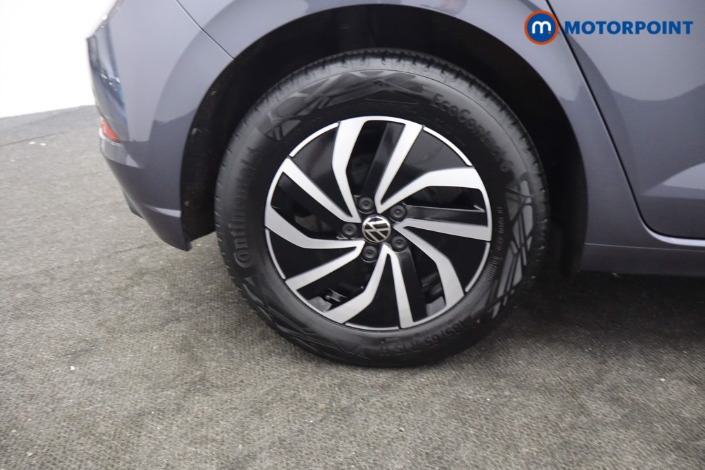 Volkswagen Polo Life Manual Petrol Hatchback - Stock Number (1652401) - 5th supplementary image