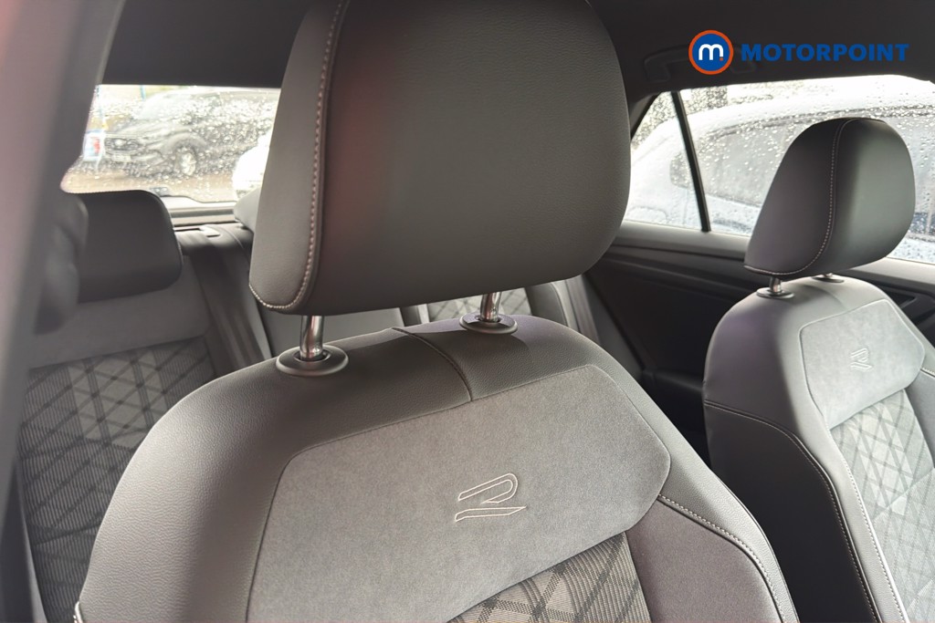 Volkswagen T-Roc R-Line Manual Petrol SUV - Stock Number (1652784) - 23rd supplementary image