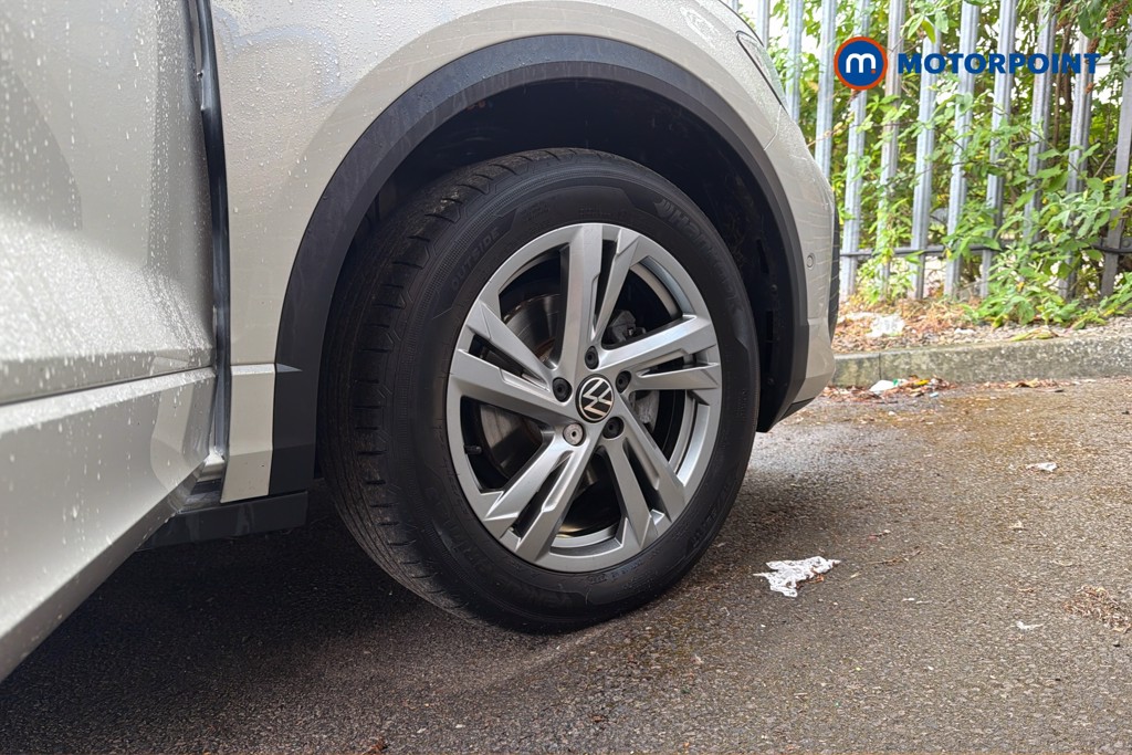 Volkswagen T-Roc R-Line Manual Petrol SUV - Stock Number (1652784) - 50th supplementary image