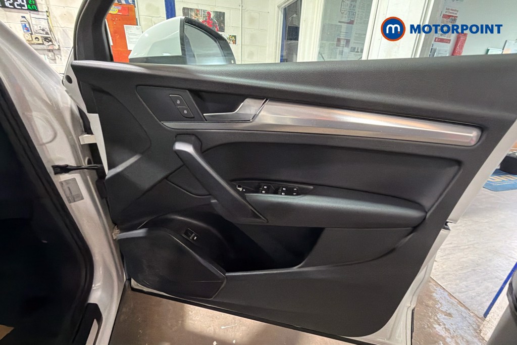 Audi Q5 Sport Automatic Diesel SUV - Stock Number (1652807) - 19th supplementary image