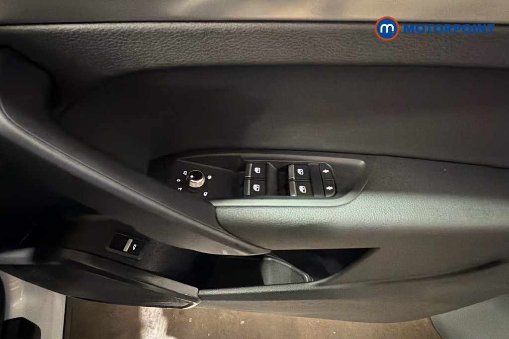 Audi Q5 Sport Automatic Diesel SUV - Stock Number (1652807) - 20th supplementary image