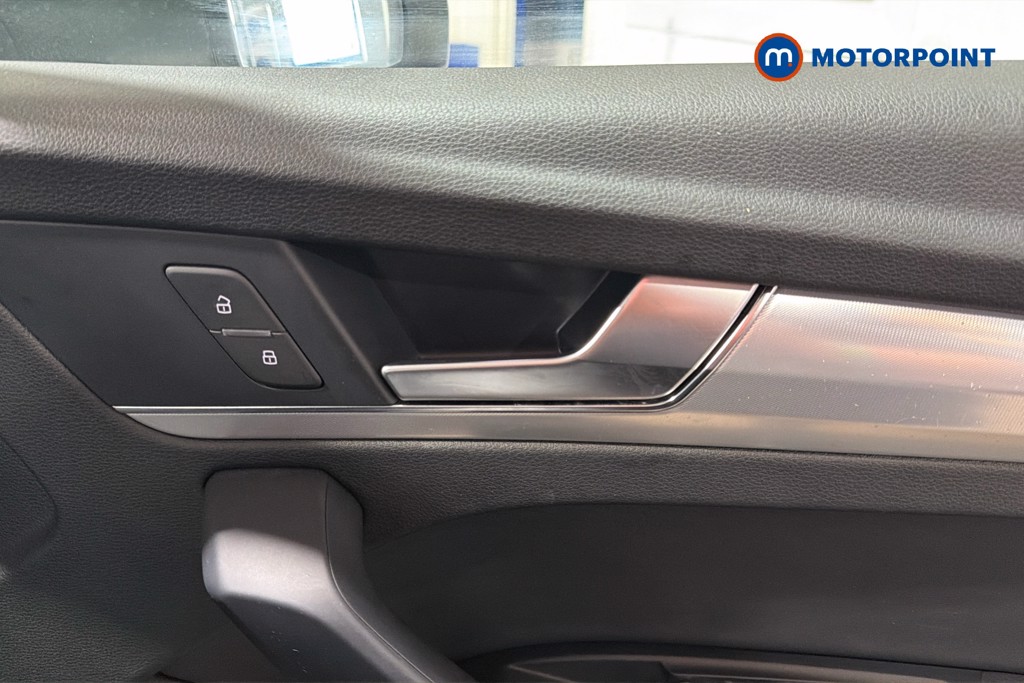Audi Q5 Sport Automatic Diesel SUV - Stock Number (1652807) - 42nd supplementary image