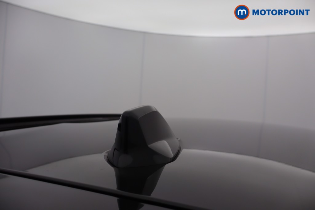 Peugeot 2008 Allure Manual Petrol SUV - Stock Number (1652848) - 4th supplementary image