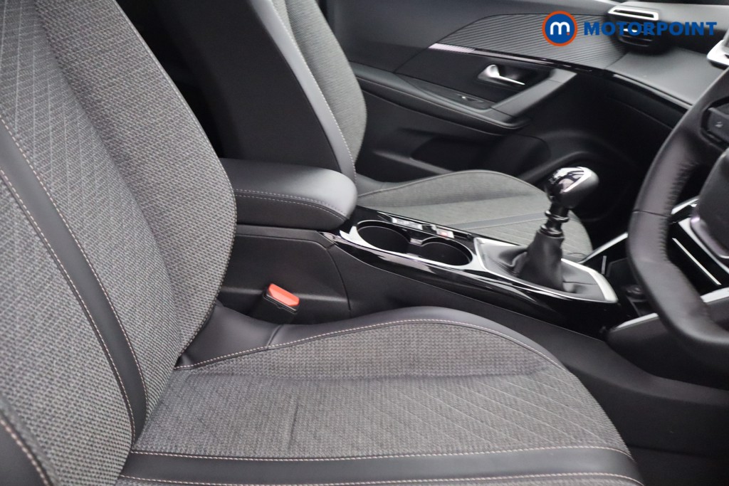 Peugeot 2008 Allure Manual Petrol SUV - Stock Number (1652848) - 12th supplementary image