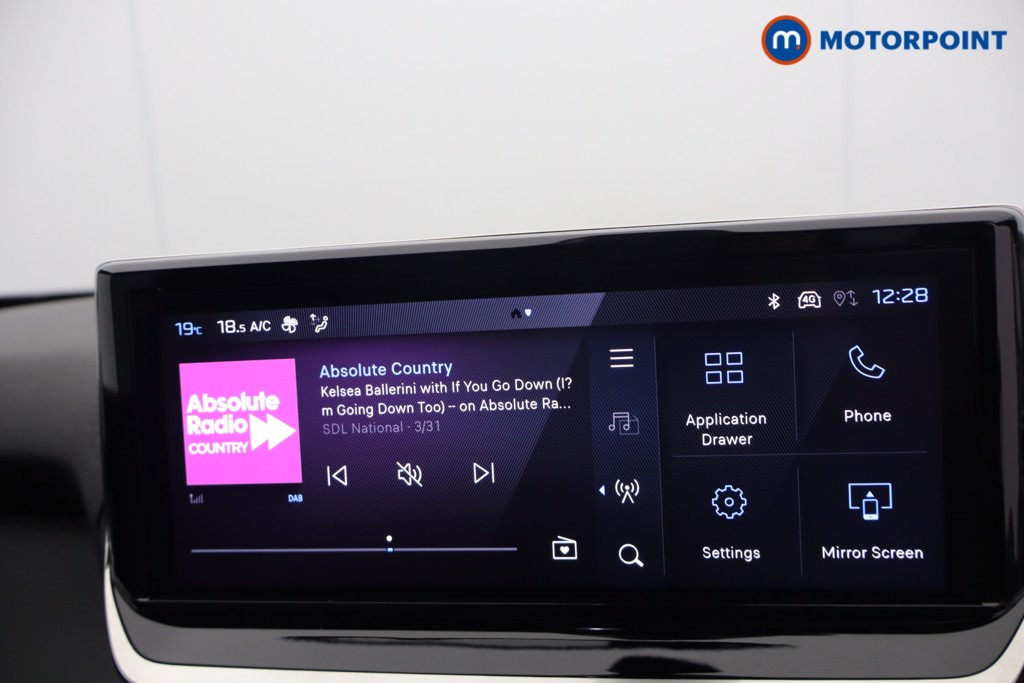 Peugeot 2008 Allure Manual Petrol SUV - Stock Number (1652848) - 19th supplementary image