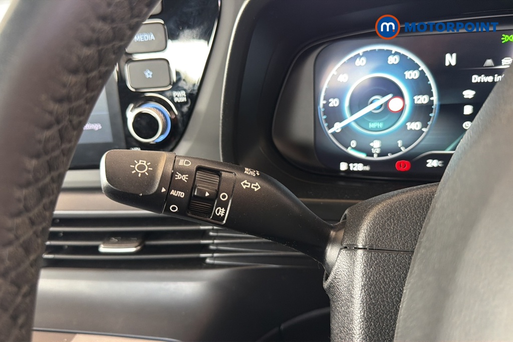 Hyundai I20 Se Connect Manual Petrol Hatchback - Stock Number (1652961) - 5th supplementary image